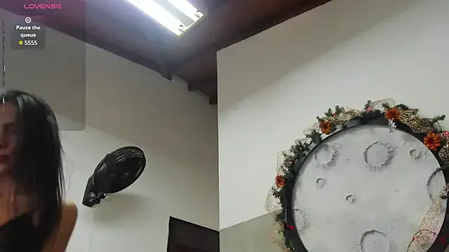 honny_23 on StripChat 