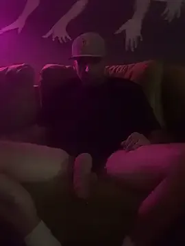 Hothotboyg on StripChat 