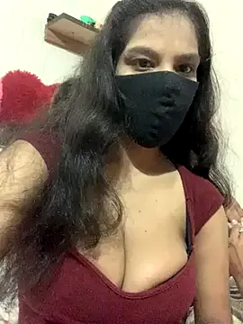 hottiess69 on StripChat 