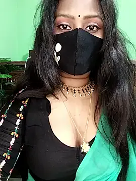 Idhika-Paul on StripChat 