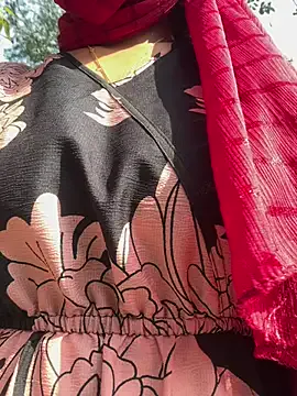 Ishikaranaa on StripChat 