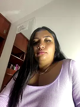 Issa_Santana on StripChat 