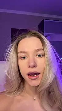 JessIsLove on StripChat 