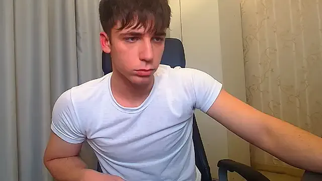 KellenWest on StripChat 