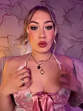 Lally_Valencia__ on StripChat 