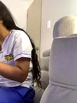 Larabrooks on StripChat 