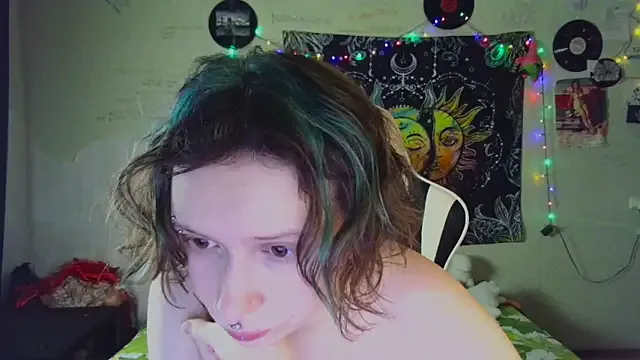 Lil_foxxx on StripChat 