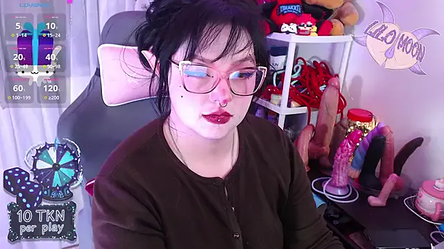 LiloMoon69 on StripChat 