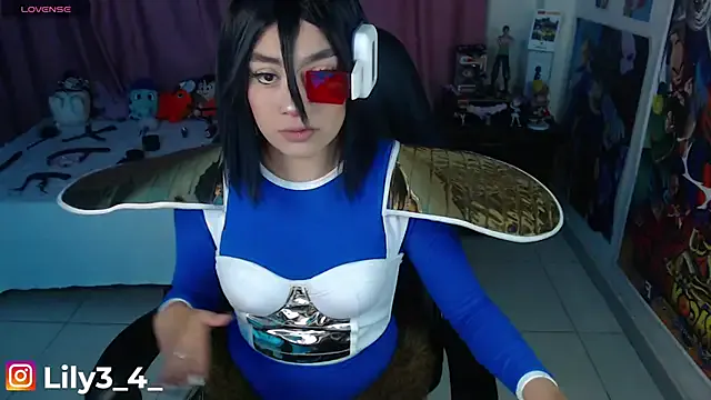 lily3_4 on StripChat 