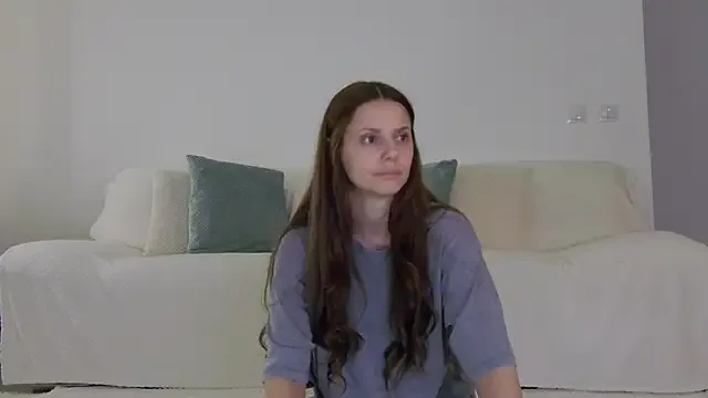 LilyRoselyn on StripChat 