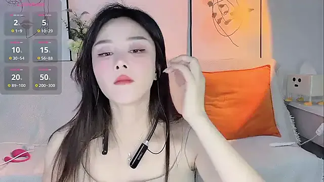 Lisa-295188 model from StripChat