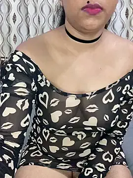 little_shadow on StripChat 