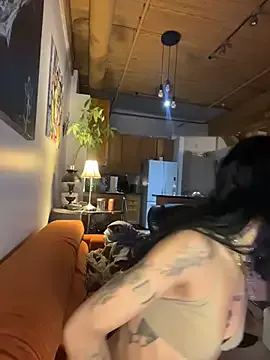 luxxlola on StripChat 