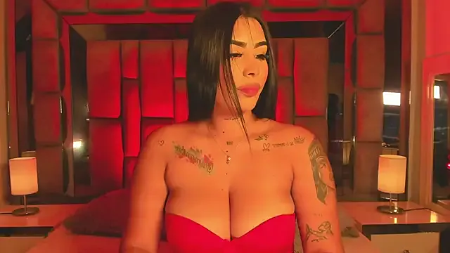 MaddyGray_ on StripChat 