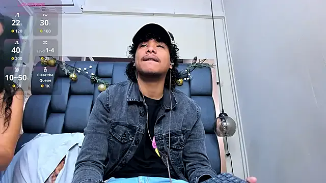 Miriam_milf on StripChat 