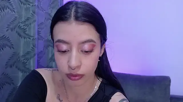 Misscarolsph on StripChat 