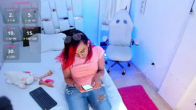 MissDiabla_ on StripChat 