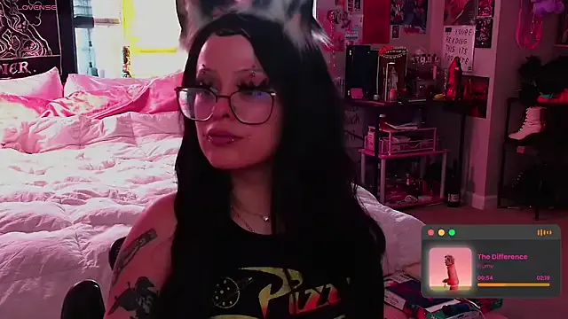 MissRomero on StripChat 