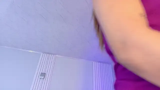 MollyCruz on StripChat 