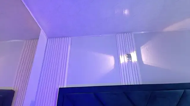 MollyCruz on StripChat 