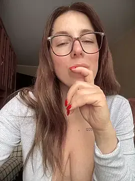 MommmyYummy on StripChat 