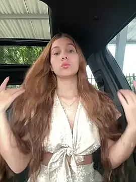 Nikii__ on StripChat 