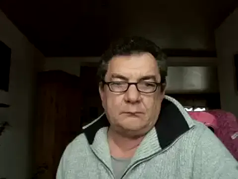 Nobbie444 on StripChat 