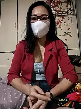 Nuna_689 on StripChat 