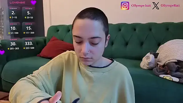 OllympeKaii on StripChat 