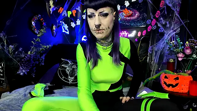 Purple_Coffin666 on StripChat 