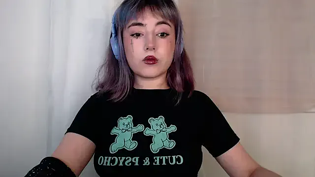 purplewitch on StripChat 