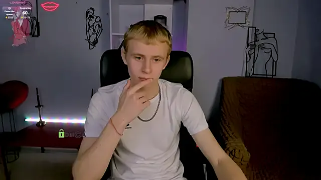 rafael_bien on StripChat 