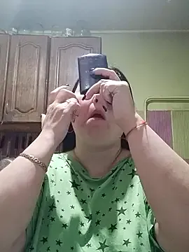 Rini333 on StripChat 