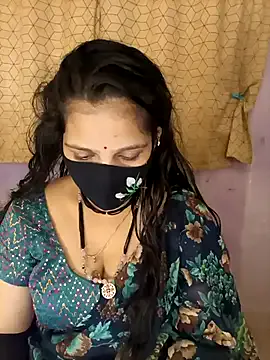 Rising_Smiler on StripChat 