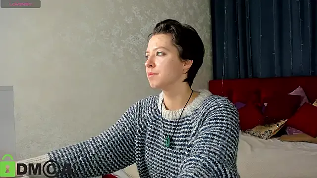 Sara_Frayer on StripChat 