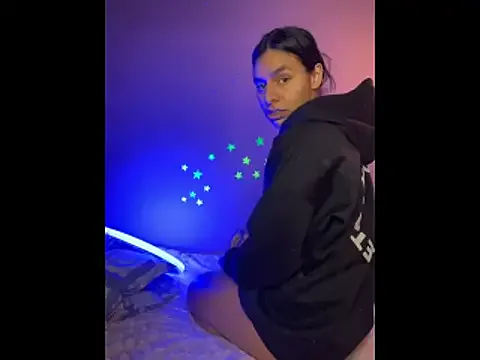 SaraAndrade_ on StripChat 