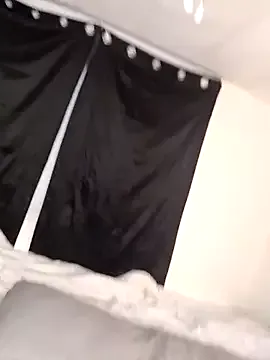 SashaSC3 on StripChat 