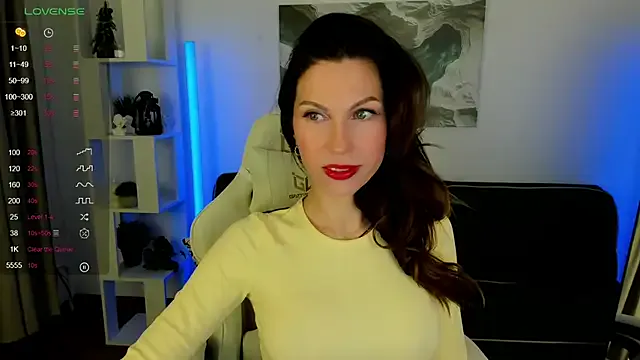 Selena_Rase on StripChat 