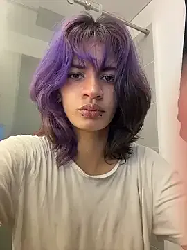 sukulaurens on StripChat 