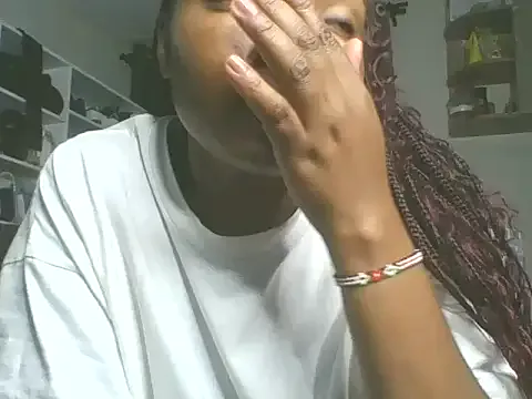 sweet_bigclit on StripChat 