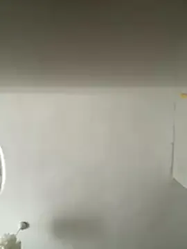 Teengirlmiaa on StripChat 