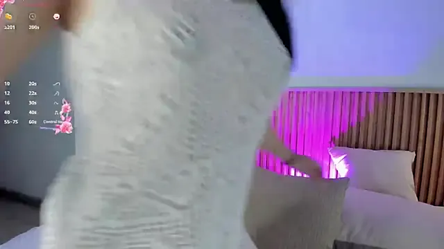 Valleriie_ on StripChat 